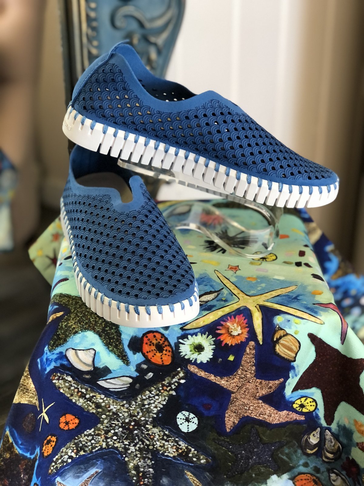 DIRECT BLUE TULIPS by ILSE JACOBSEN stylish blue shoes at Raggdoll Boutique, perfect for summer outfits in Port Aransas.