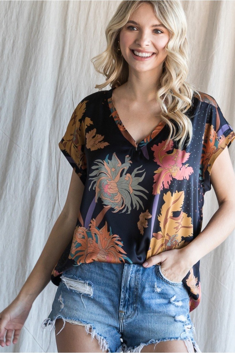 BLACK PRINT TOP from Raggdoll Boutique, a trendy coastal style for summer outfits Texas.