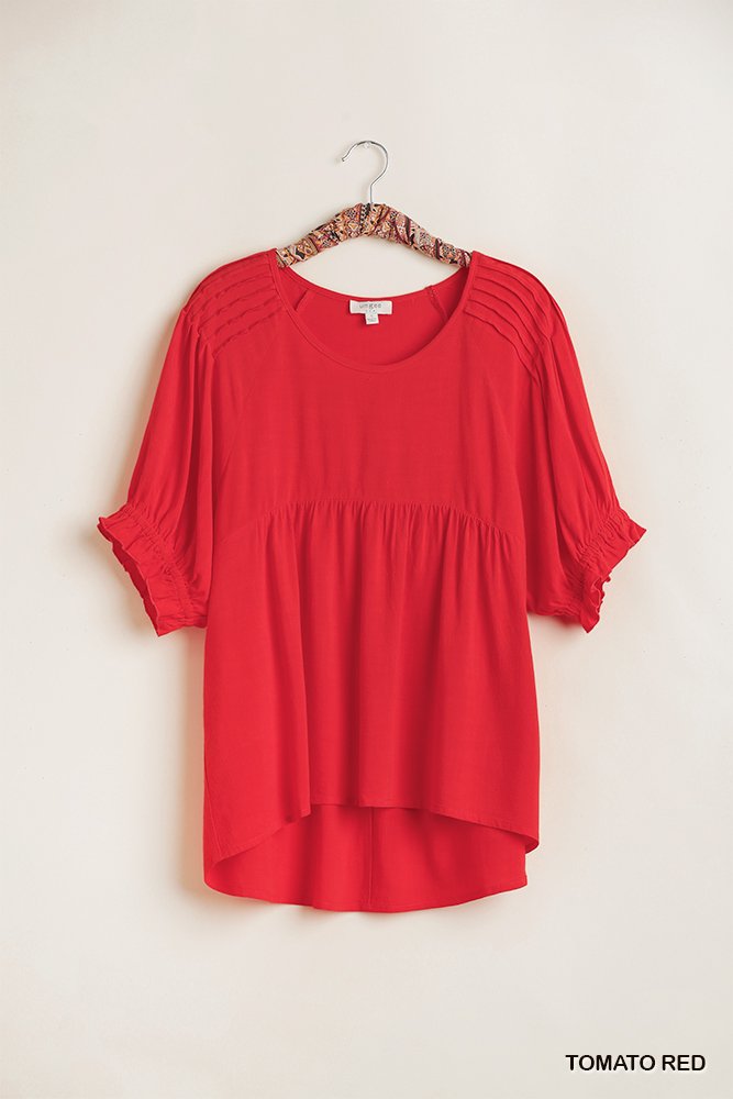 TOMATO RED LINEN TOP from Raggdoll Boutique, perfect for trendy coastal style and summer outfits in Port Aransas.