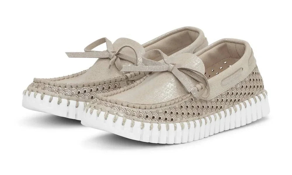 Ilse Jacobsen Silver Metallic Loafer W/ Laces 3083