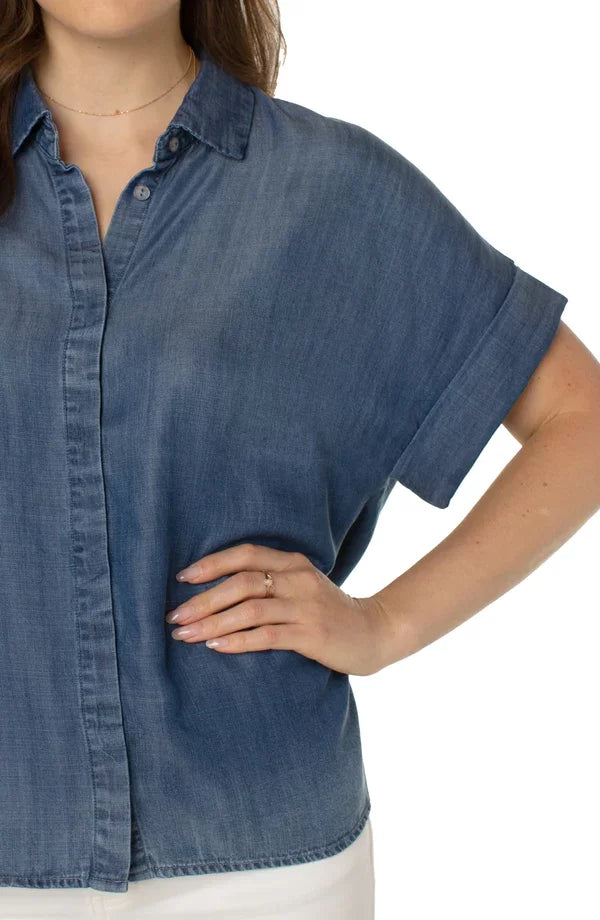 LIVERPOOL DENIM CAMP SHIRT featuring short sleeves and a collared design, perfect for trendy coastal style.