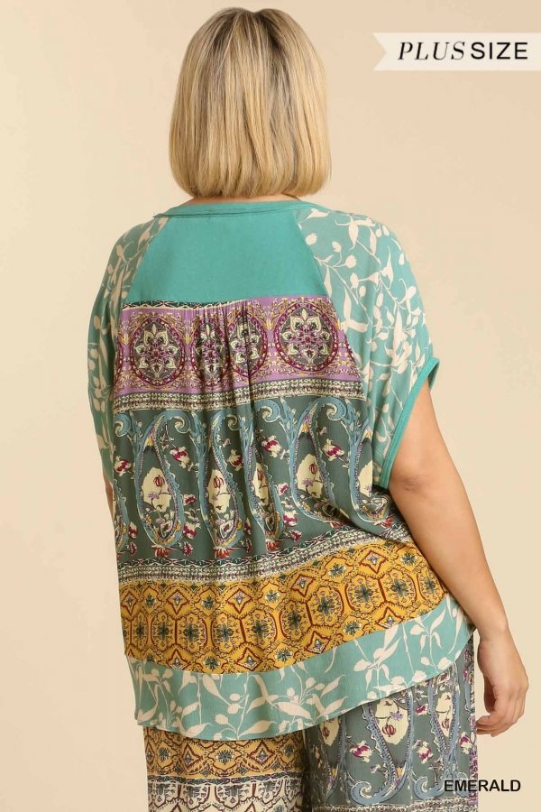 PLUS EMERALD PRINT TOP back view of mixed print short sleeve top from Raggdoll Boutique, perfect for trendy coastal style.